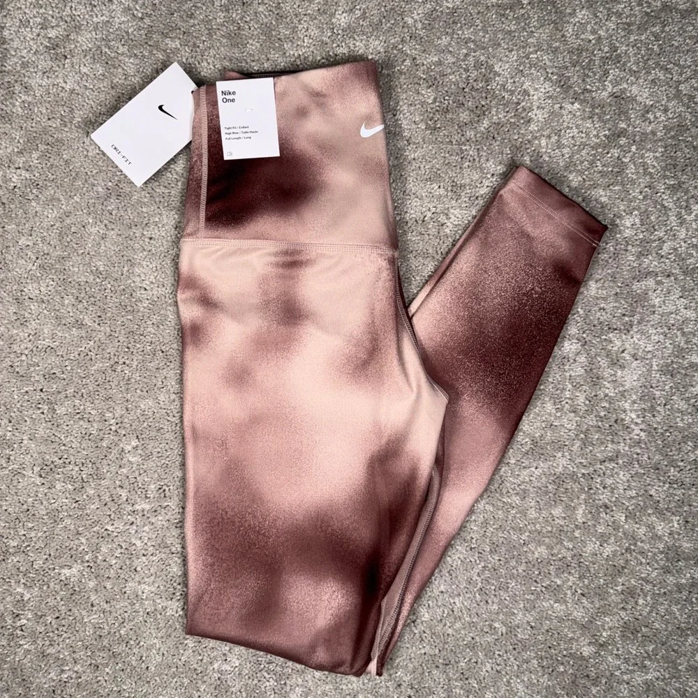 NWT Nike‎ One Women's S Dri-FIT High Rise Full Length Tight Leggings